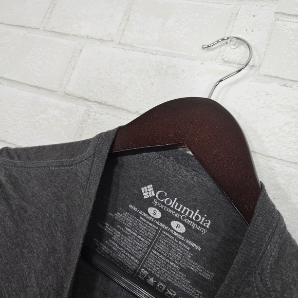 Columbia dark graphic graphic tee - Picture 7 of 11